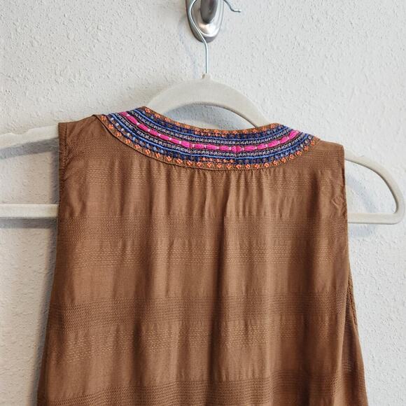 Maeve by Anthropologie Liviana Embroidered Wrap Top Size Small - Picture 11 of 13